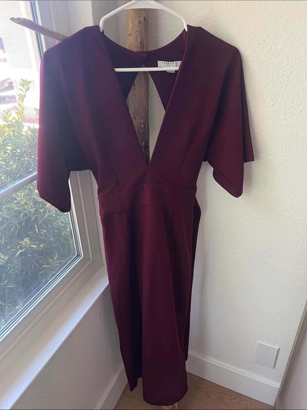 FAVLUX Deep V Midi Dress in Burgundy